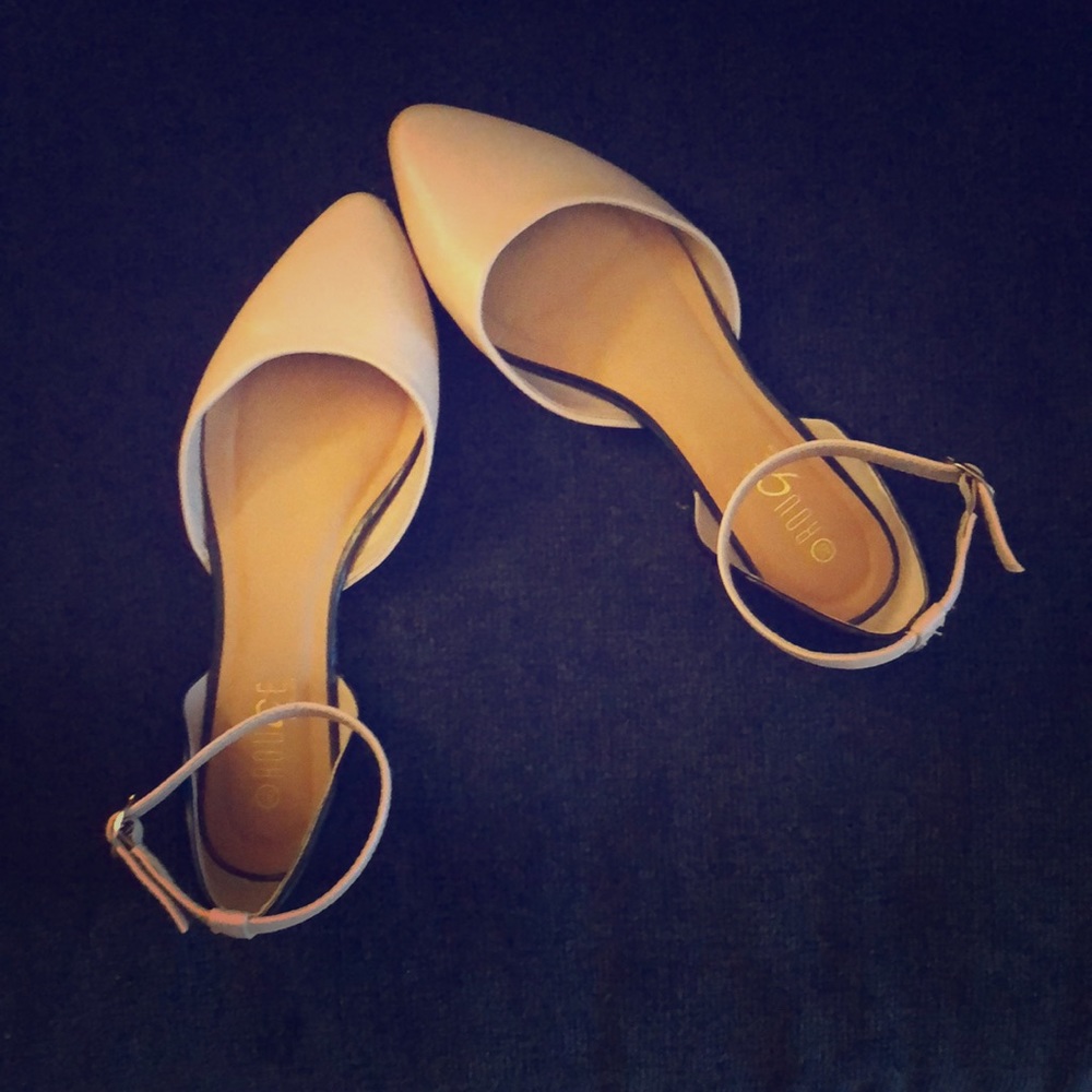 Rouge H flats